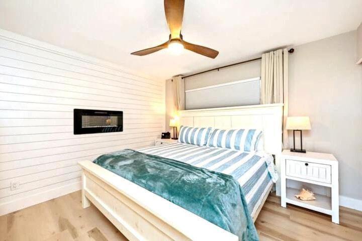 So Fire So Good 3 Comm Pools Lakeview Fireplace Ντέστιν Εξωτερικό φωτογραφία
